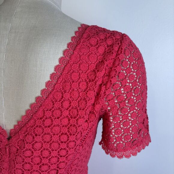 Boden Julieta Eyelet Lace Midi Dress in Bright Carnival Pink A-Line Size 6P - Picture 3 of 9
